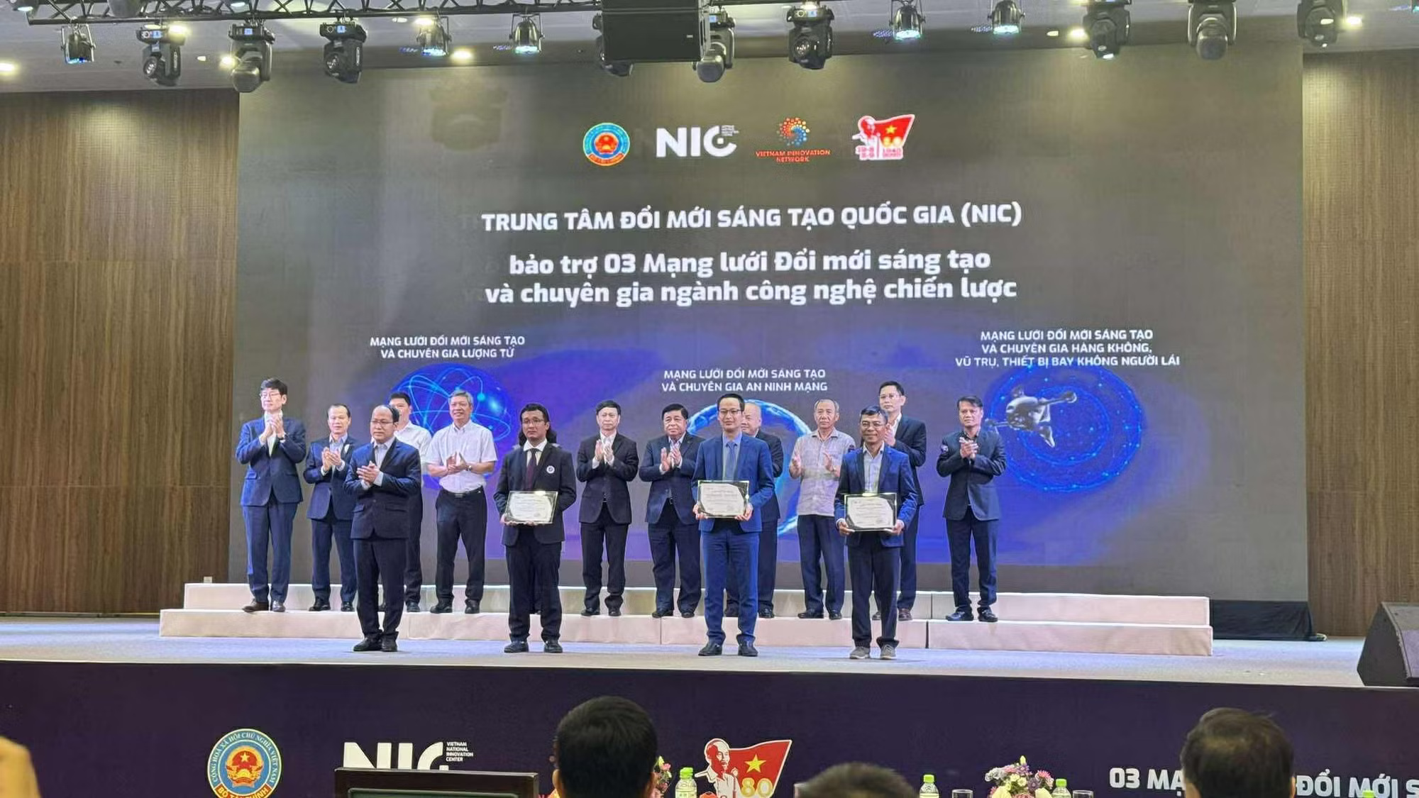 Hợp tác hàng không vũ trụ Việt‑Pháp: Cơ hội chiến lược từ chuyến thăm và diễn đàn quốc tế